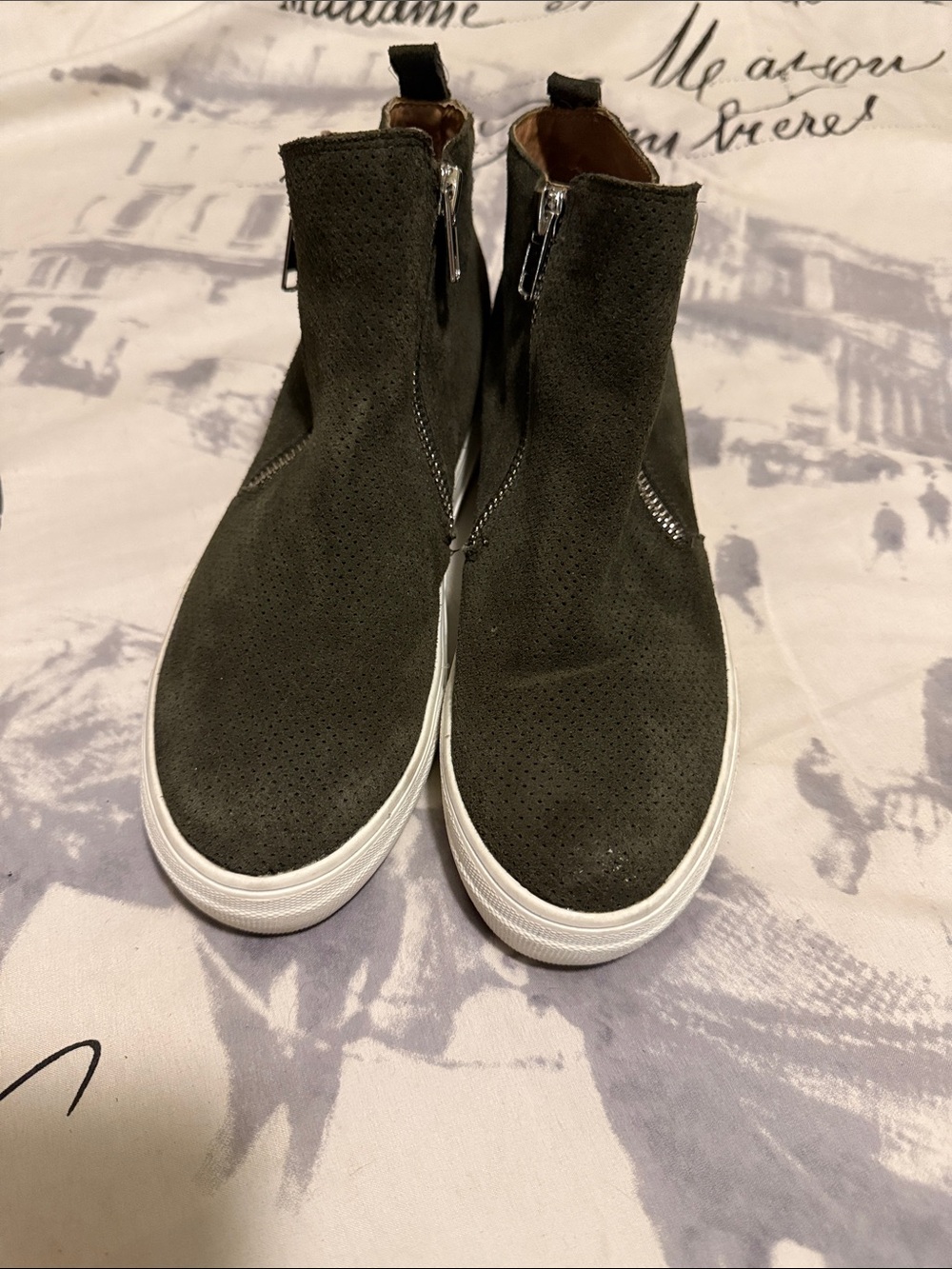 Steve Madden Olive Green Suede Ankle Booties with White Sole